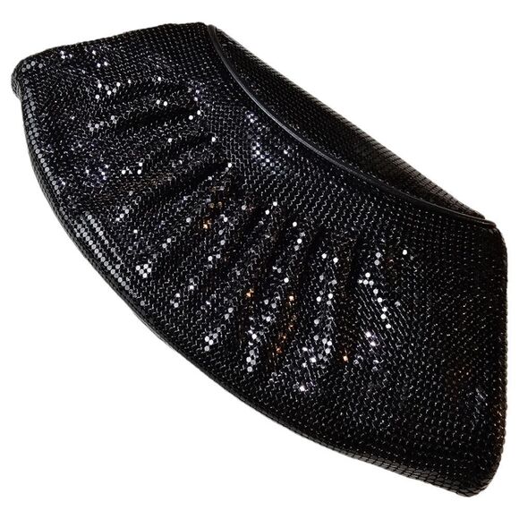 Vintage Gold Metal Mesh Evening Bag Clutch 1980s Chain Strap ✨ - Picture 6 of 11